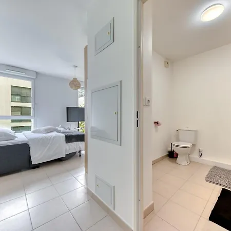 Guestready - Modern & Bright In Gerland * Lyon